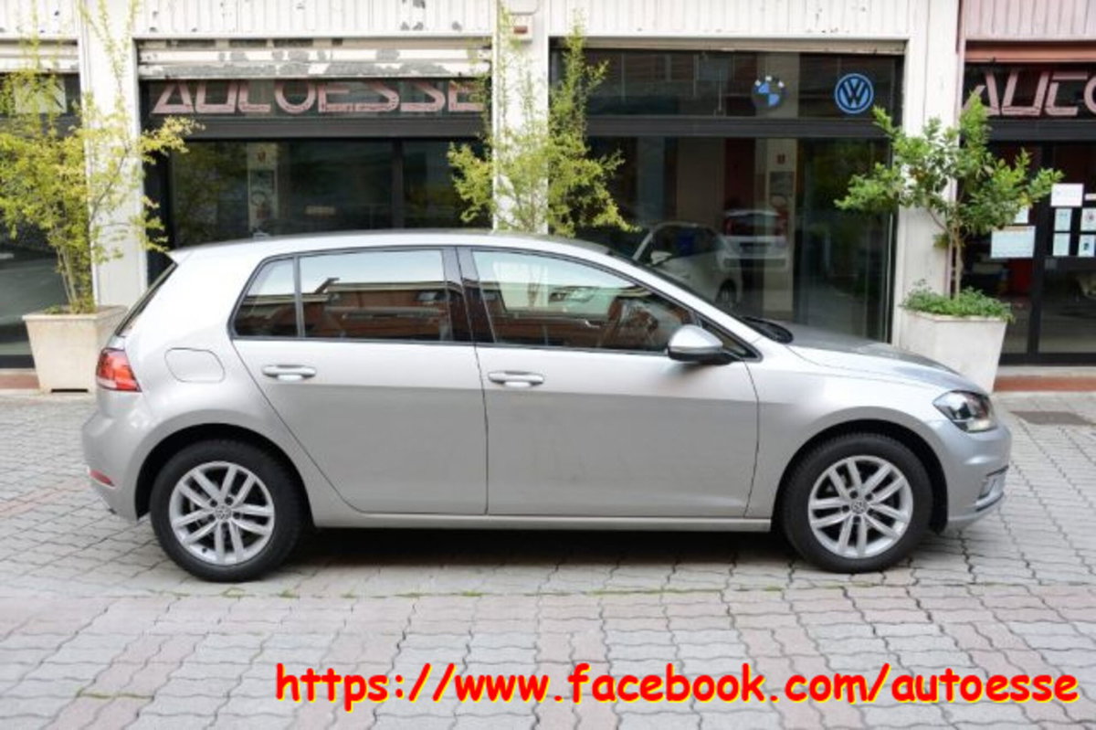 Volkswagen Golf 1.0 TSI 115 CV 5p. Trendline BlueMotion Technology (2)