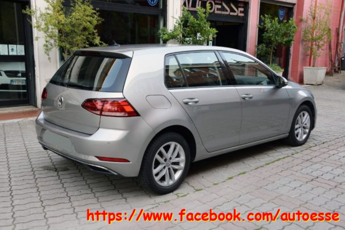 Volkswagen Golf 1.0 TSI 115 CV 5p. Trendline BlueMotion Technology (3)