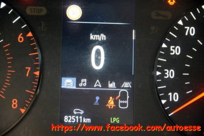 Renault Clio TCe 100 CV GPL 5 porte Business (13)