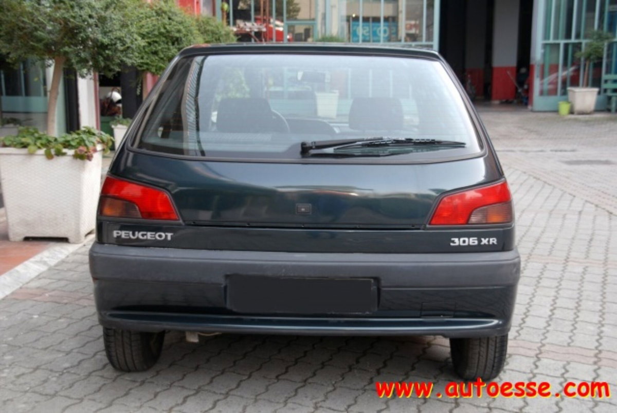 Peugeot 306 cat 5 porte XR (4)