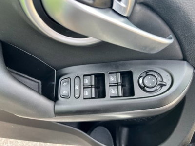 Fiat 500X 1.6 E-Torq 110 CV Mirror (14)