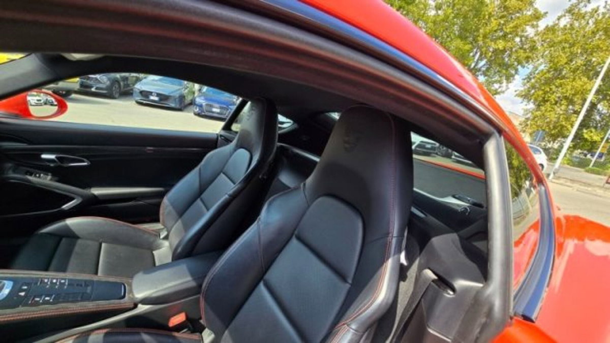 Porsche 718 Cayman  Cayman 2.0 300cv (5)