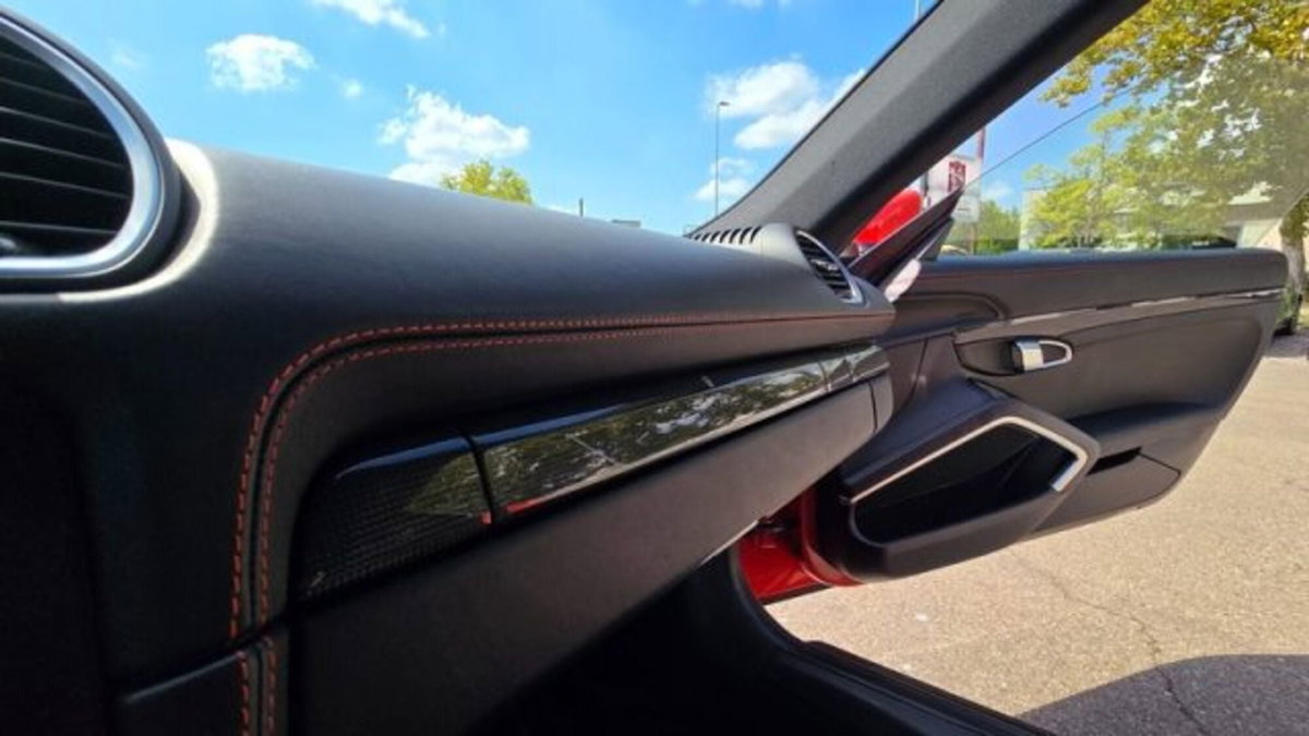 Porsche 718 Cayman  Cayman 2.0 300cv (8)