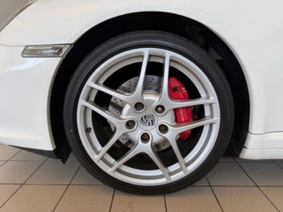 Porsche 911 Coupé Carrera 4S (8)