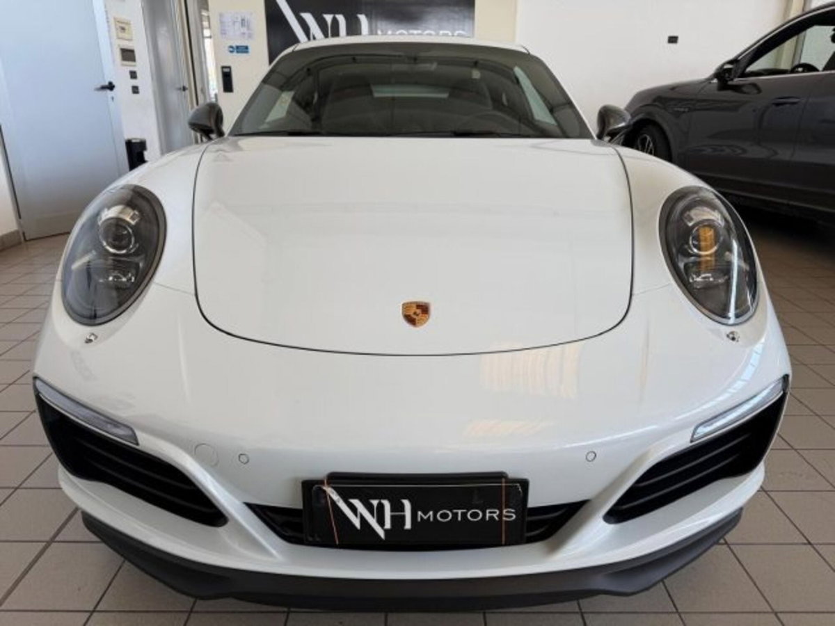 Porsche 911 Coupé 3.0 Carrera T (2)