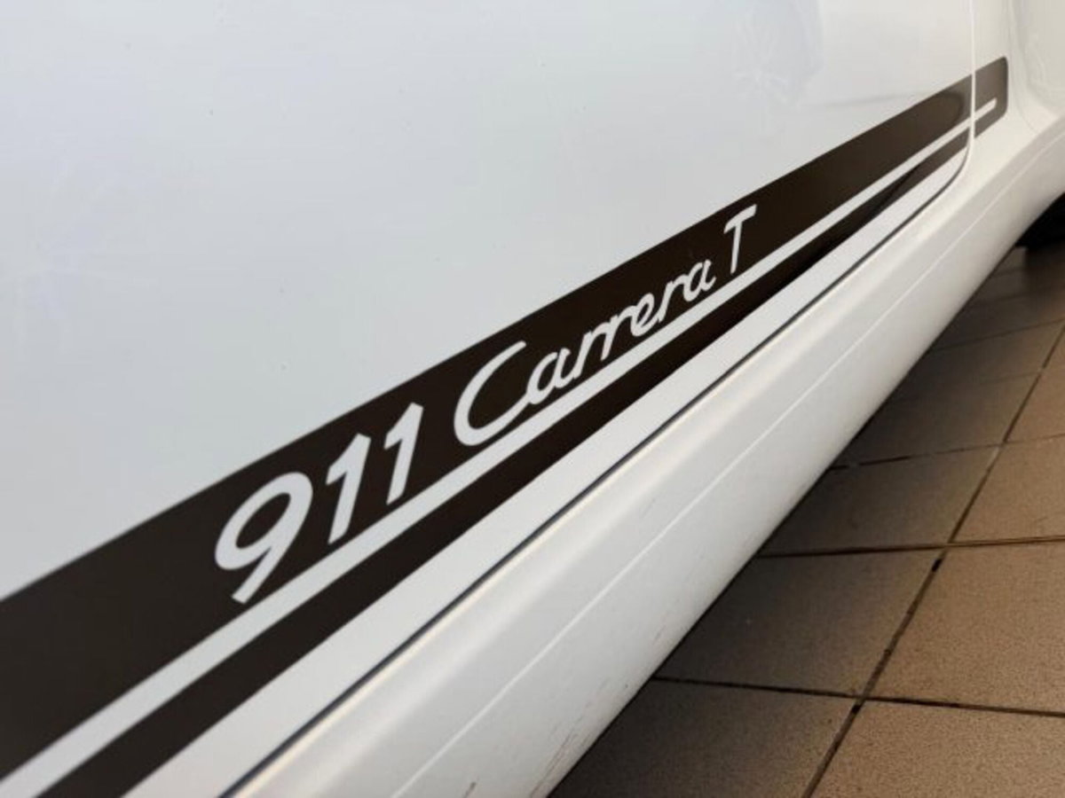 Porsche 911 Coupé 3.0 Carrera T (8)