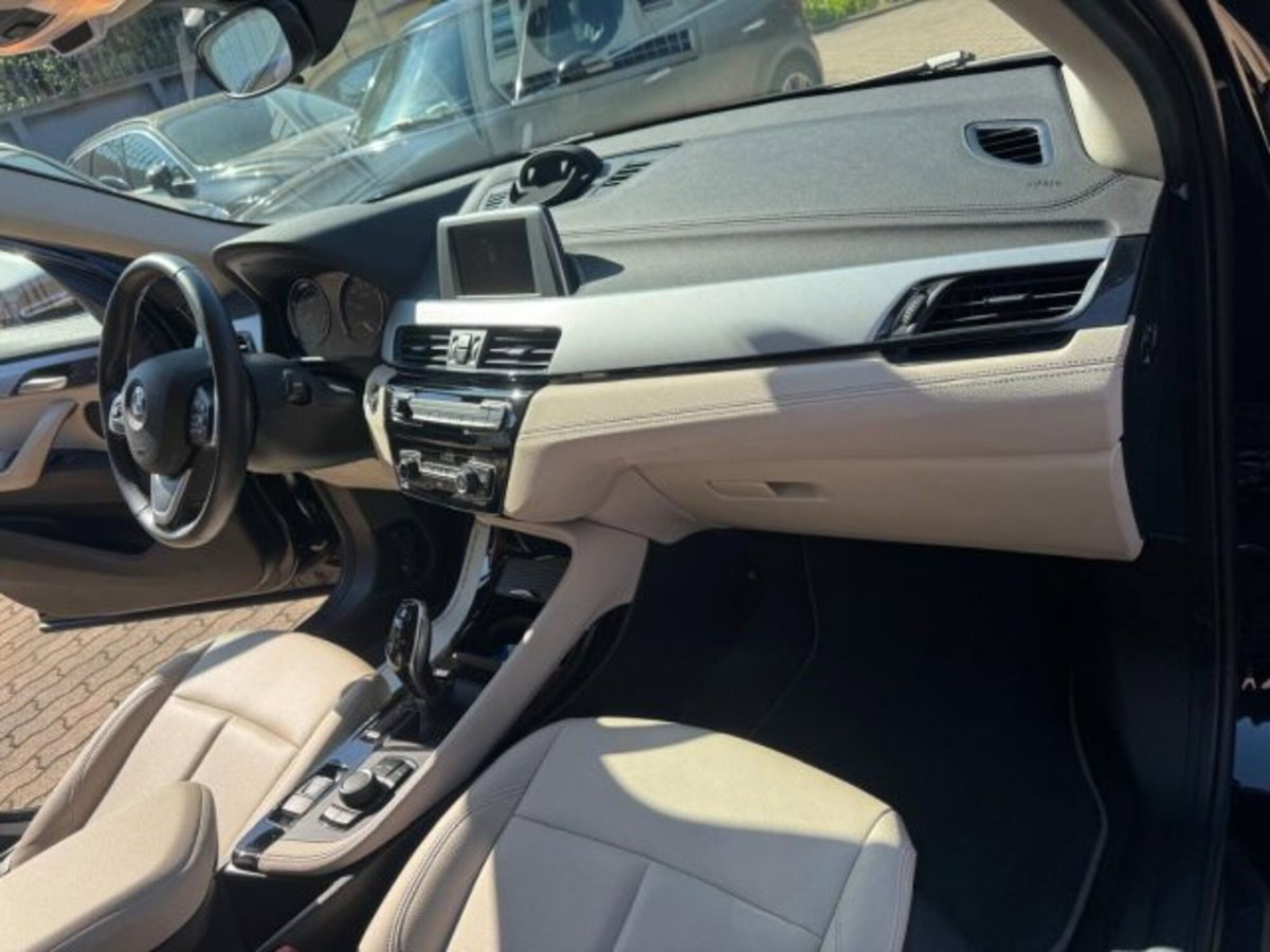 BMW X2 sDrive18i Advantage (11)