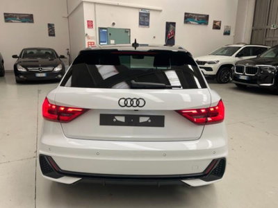 Audi A1 Sportback 30 TFSI S tronic Identity Black (2)