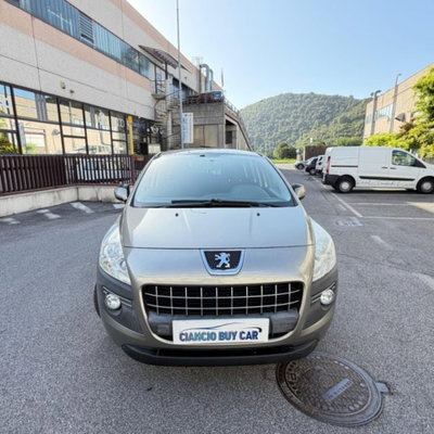 Peugeot 3008 1.6 HDi 110CV cambio robotizzato Business (2)