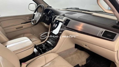 Cadillac Escalade 6.2 V8 aut. Sport Luxury (13)