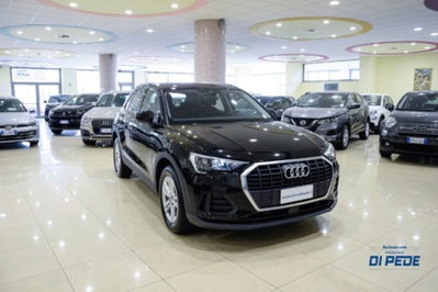 Audi Q3 35 TDI Business (3)