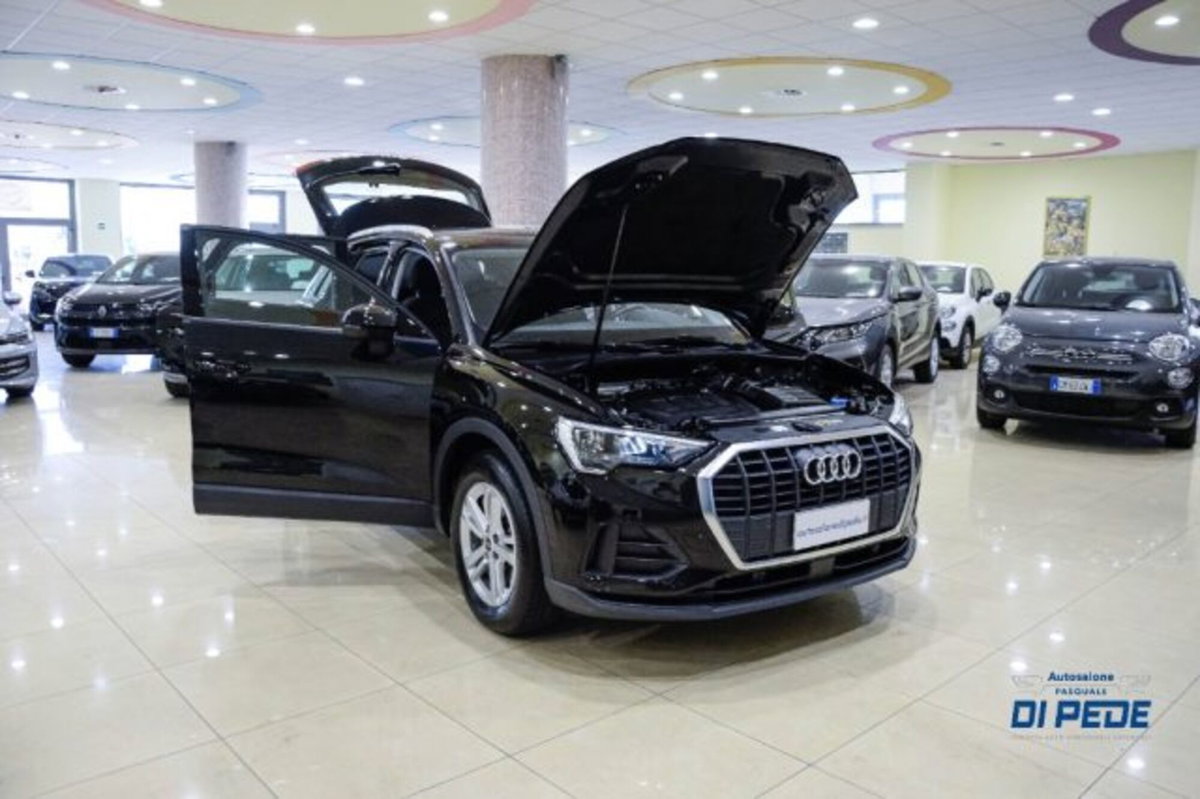 Audi Q3 35 TDI Business (9)
