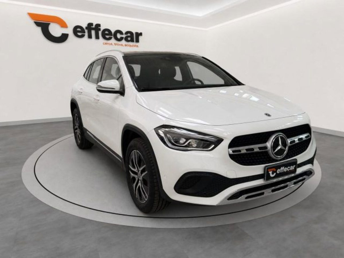 Mercedes-Benz GLA SUV 220 d Automatic Sport Plus (3)