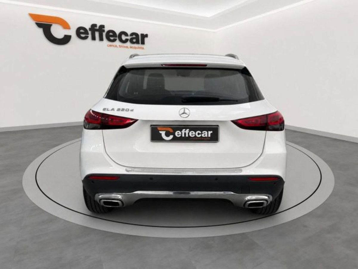 Mercedes-Benz GLA SUV 220 d Automatic Sport Plus (5)