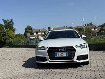 Audi A4 Avant 2.0 TFSI ultra Sport (2)