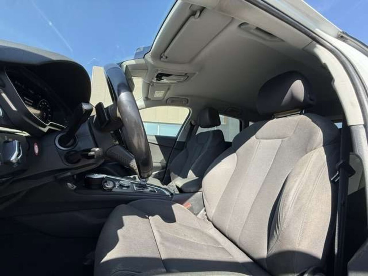 Audi A4 Avant 2.0 TFSI ultra Sport (8)