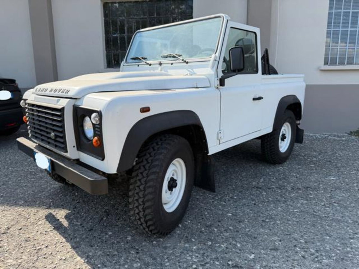 Land Rover Defender 110 2.2 TD4 Station Wagon N1