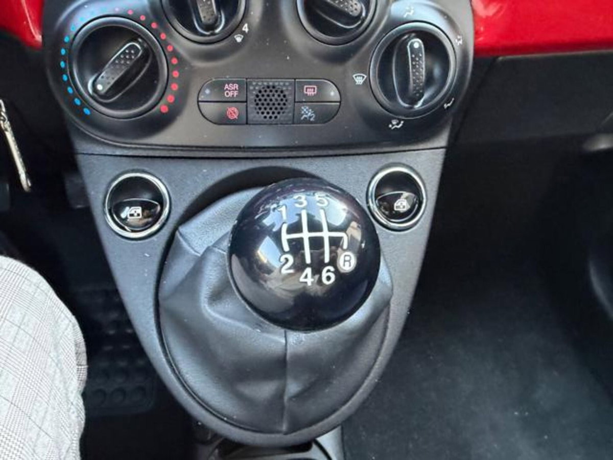 Fiat 500 1.0 Hybrid Club (18)