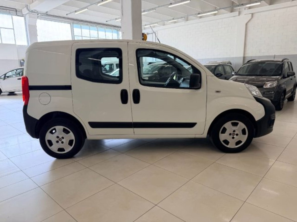Fiat Fiorino 1.3 MJT 95CV Combinato (4)