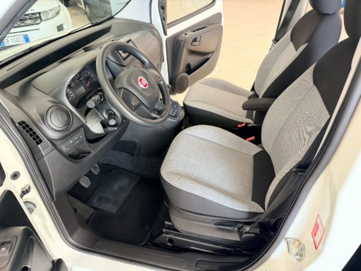 Fiat Fiorino 1.3 MJT 95CV Combinato (9)