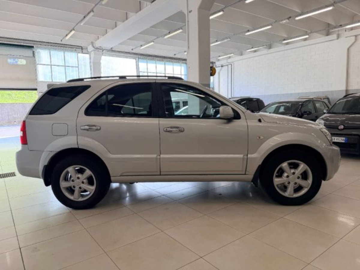 Kia Sorento 2.5 16V CRDI VGT 4WD Active (4)