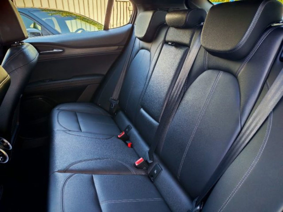 Alfa Romeo Stelvio Stelvio 2.2 Turbodiesel 210 CV AT8 Q4 Ti (9)