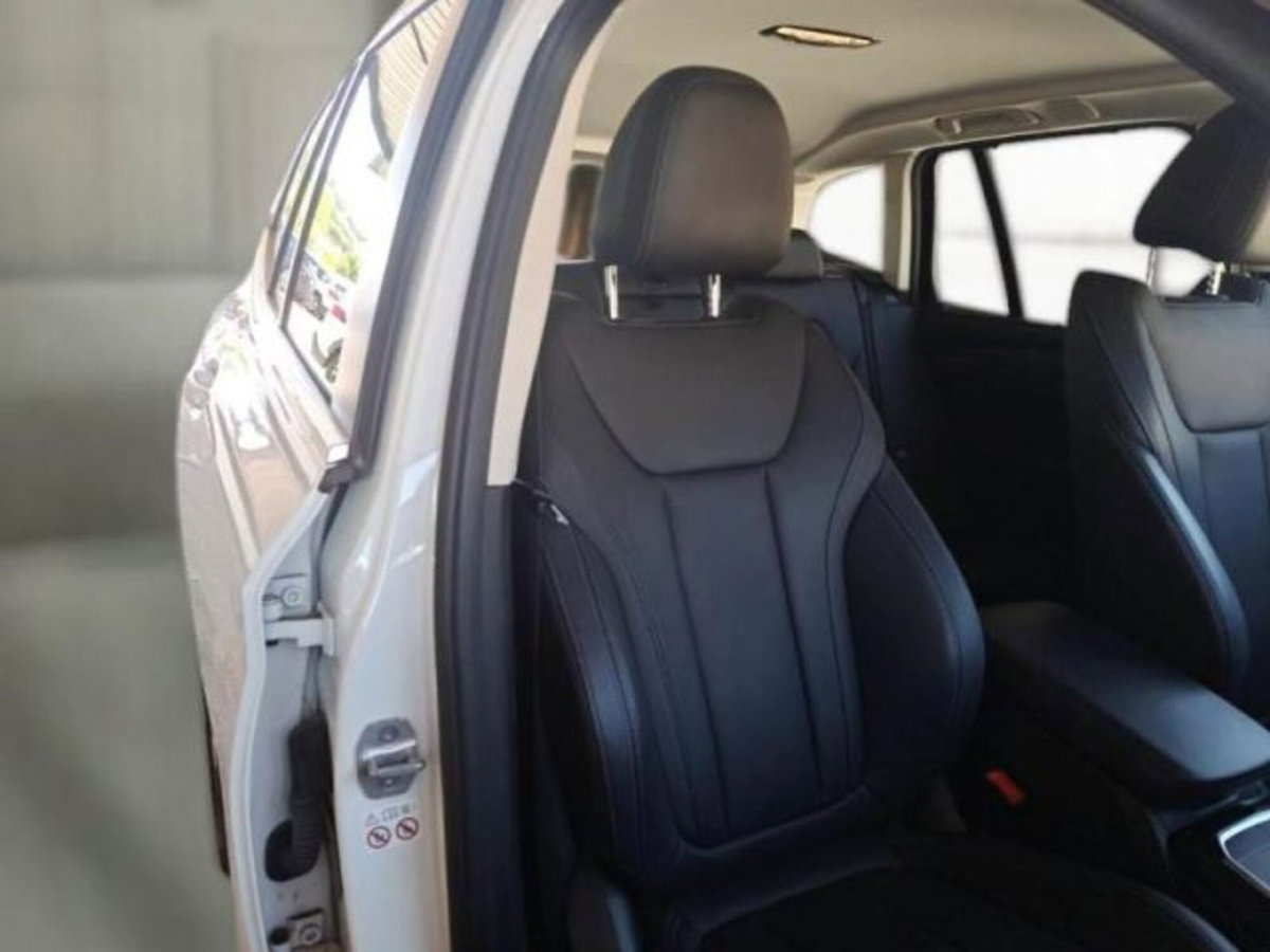 BMW X3 xDrive30e (11)