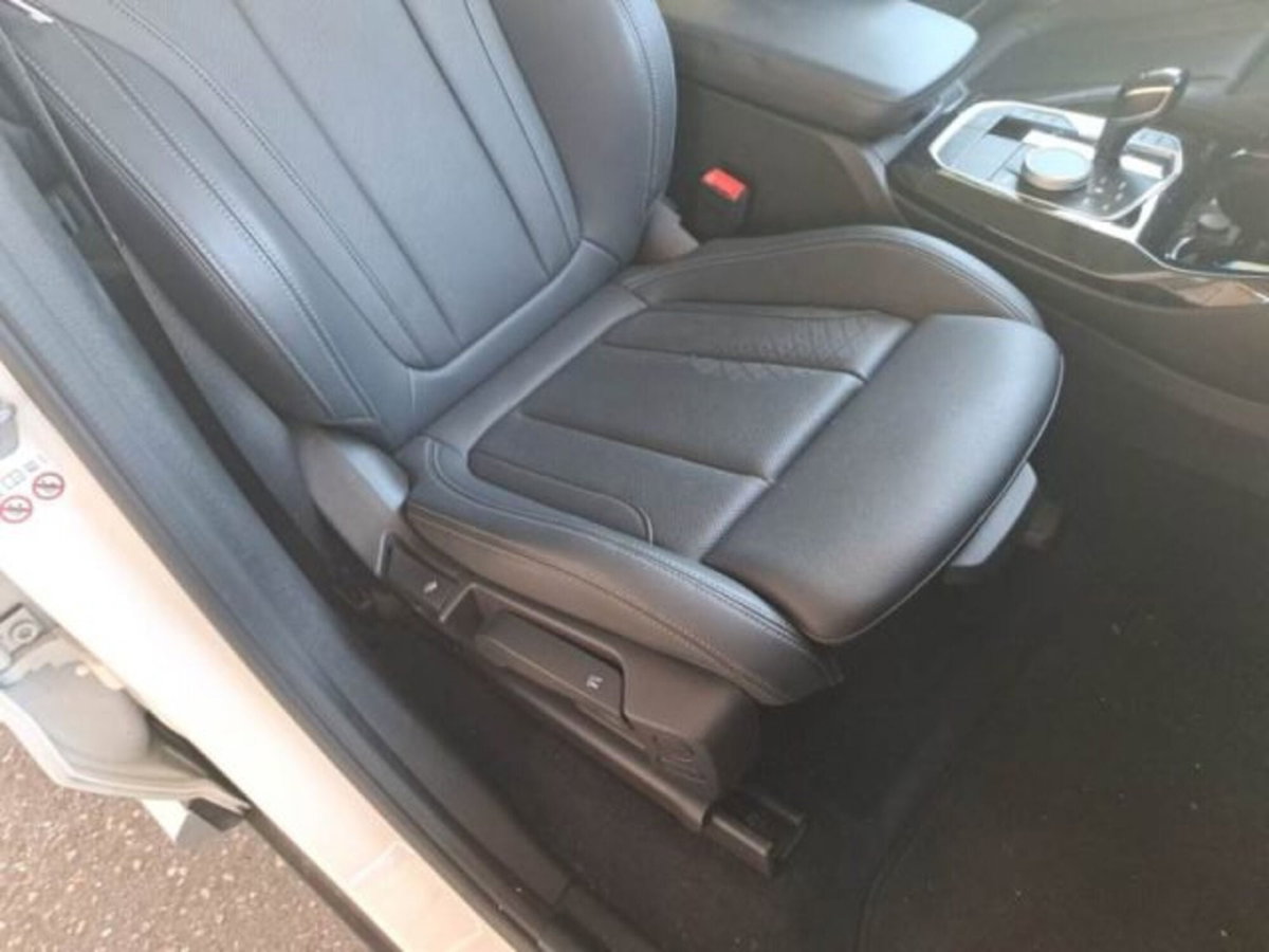 BMW X3 xDrive30e (12)