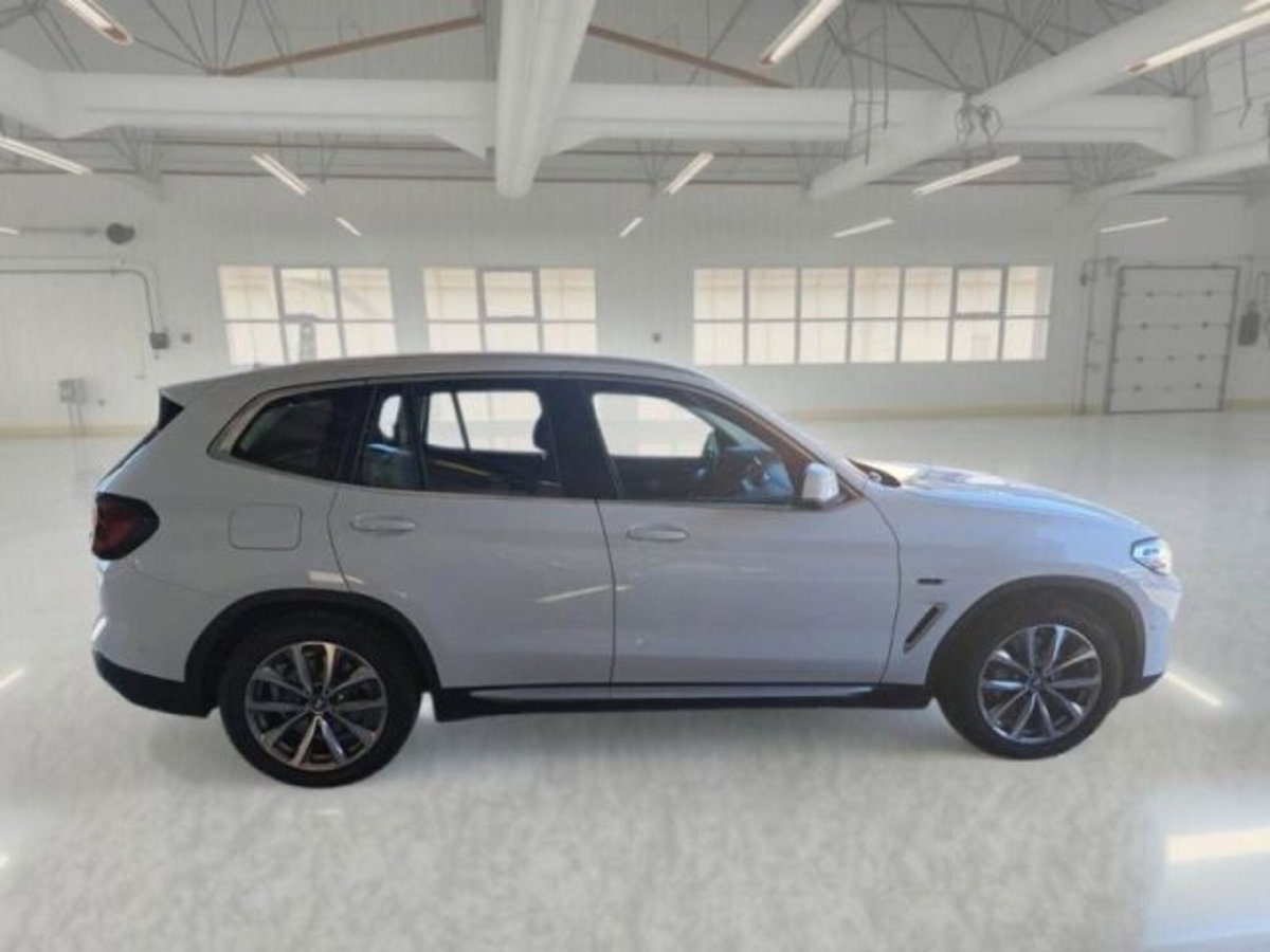 BMW X3 xDrive30e (7)