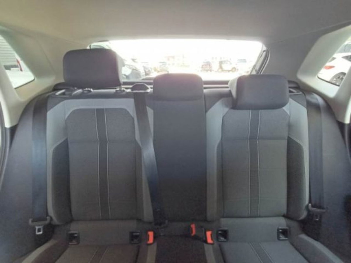 Volkswagen Polo 1.0 tsi Style 95cv (12)