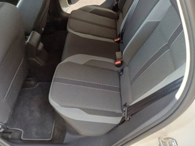 Volkswagen Polo 1.0 tsi Style 95cv (13)