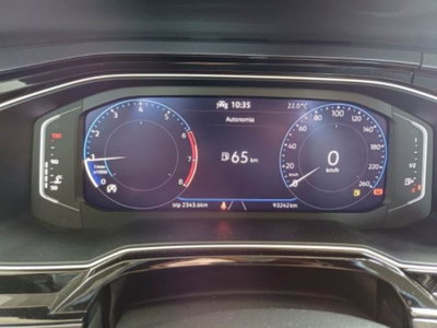 Volkswagen Polo 1.0 tsi Style 95cv (4)