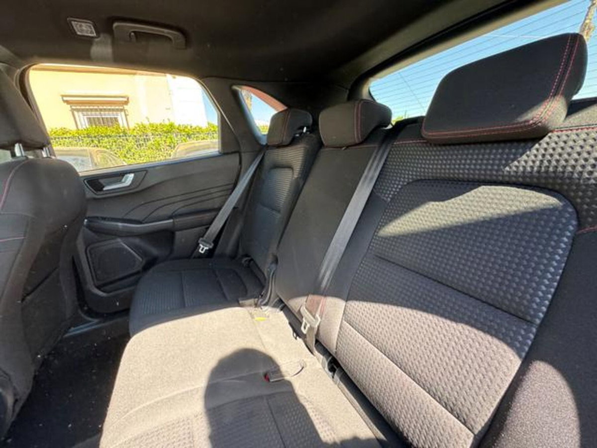 Ford Kuga 1.5 EcoBlue 120 CV 2WD ST-Line (8)