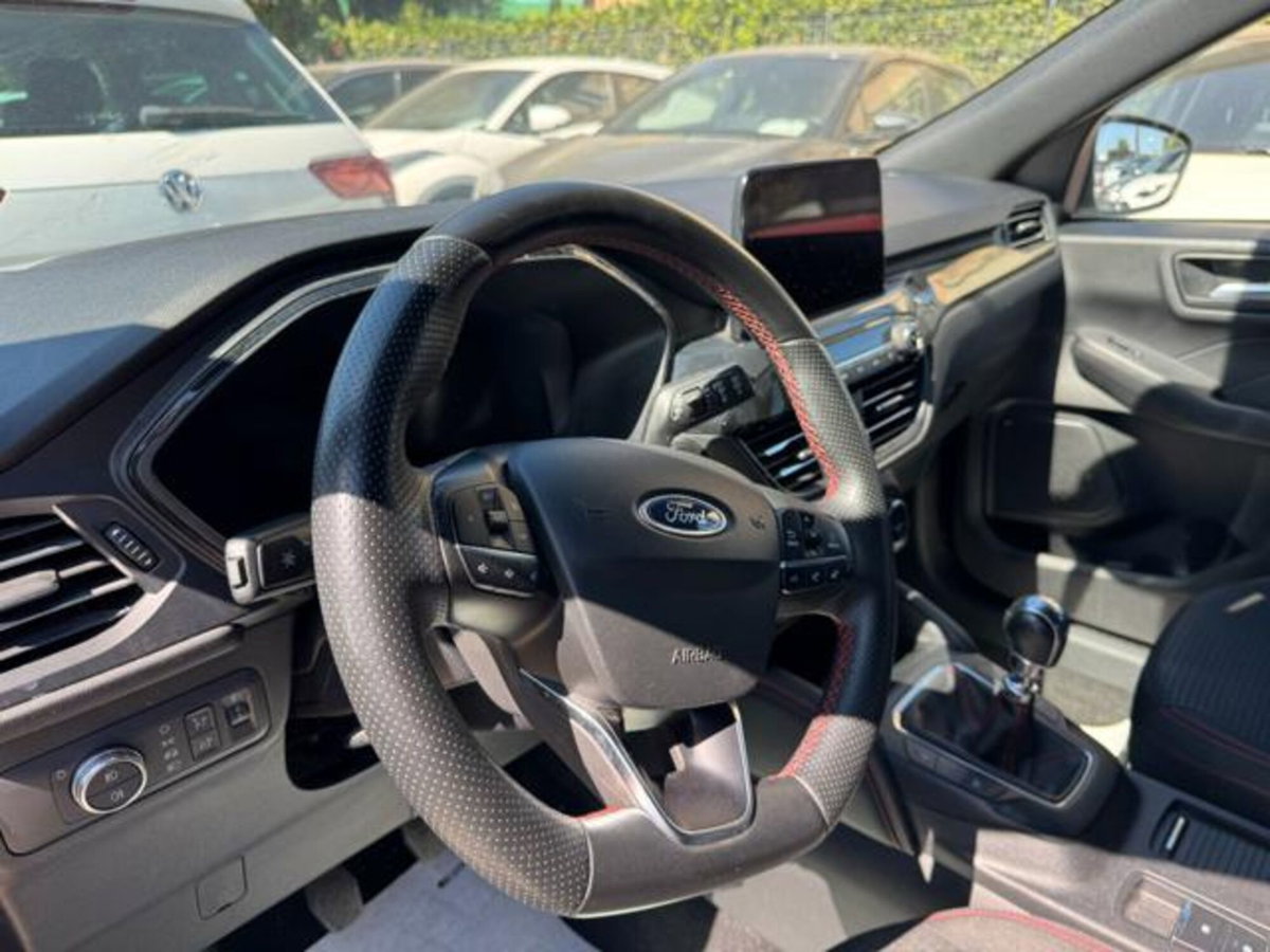 Ford Kuga 1.5 EcoBlue 120 CV 2WD ST-Line (7)