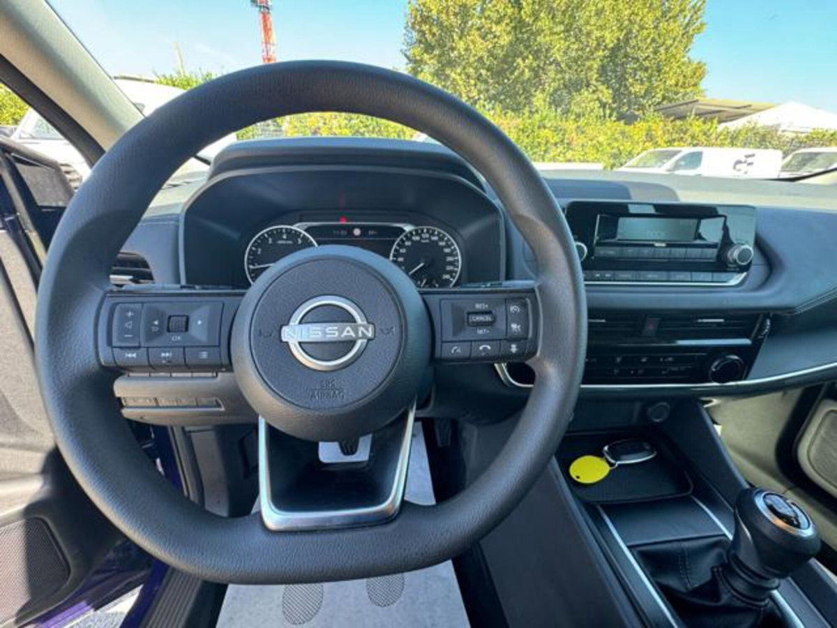 Nissan Qashqai 1.3 mhev Visia 2wd 140cv (9)