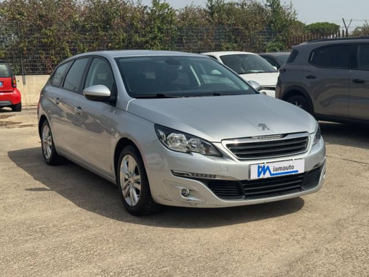 Peugeot 308 SW BlueHDi 100 S&S Access (2)