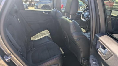 Ford Kuga 2.5 Full Hybrid 190 CV CVT AWD ST-Line Design (17)