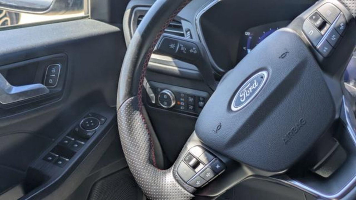Ford Kuga 2.5 Full Hybrid 190 CV CVT AWD ST-Line Design (13)