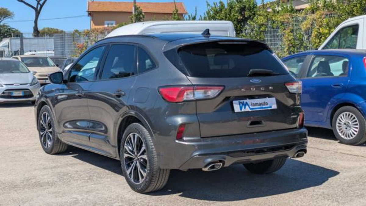 Ford Kuga 2.5 Full Hybrid 190 CV CVT AWD ST-Line Design (4)