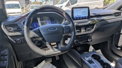 Ford Kuga 2.5 Full Hybrid 190 CV CVT AWD ST-Line Design (8)