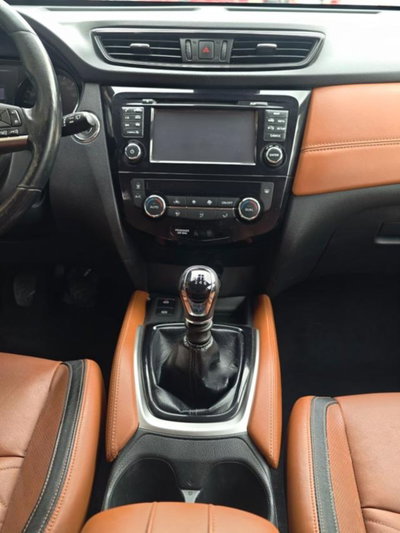 Nissan X-Trail dCi 150 2WD Business (12)