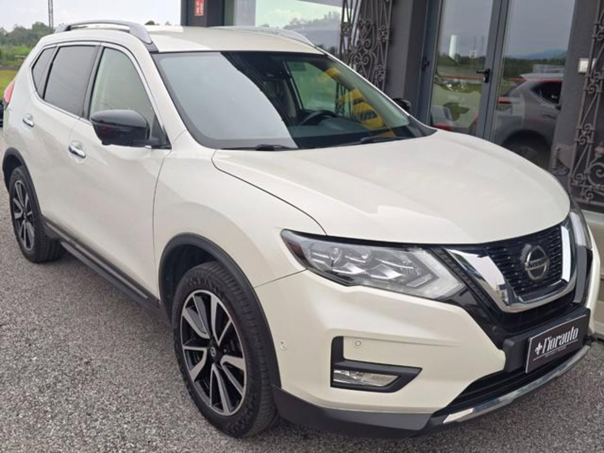 Nissan X-Trail dCi 150 2WD Business (2)