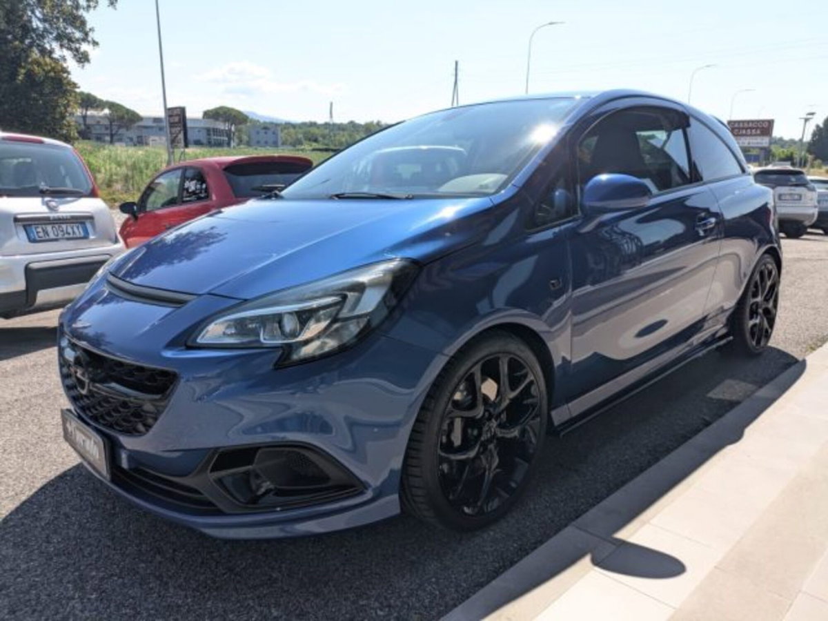 Opel Corsa Coupé 1.6 Turbo OPC (7)