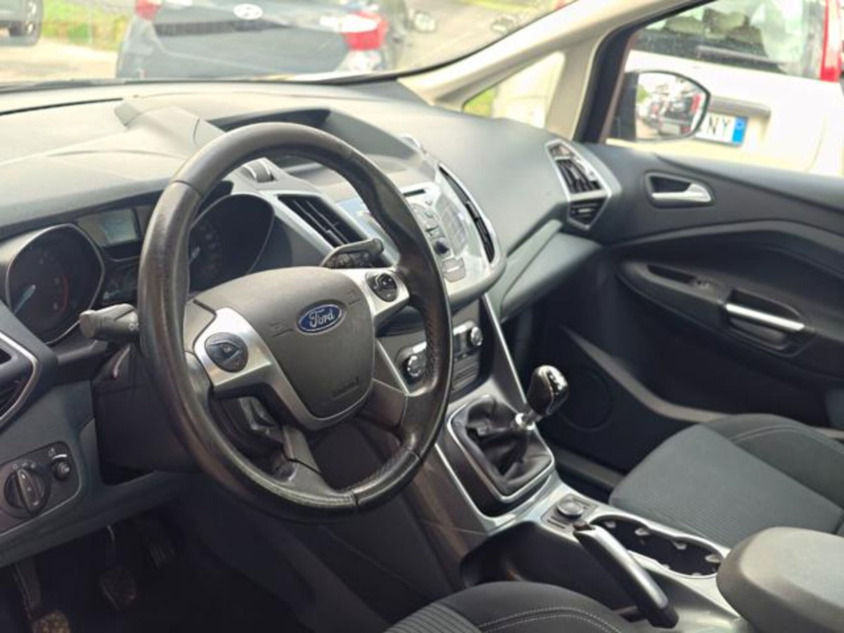 Ford C-Max 1.6 TDCi 115CV Titanium (7)
