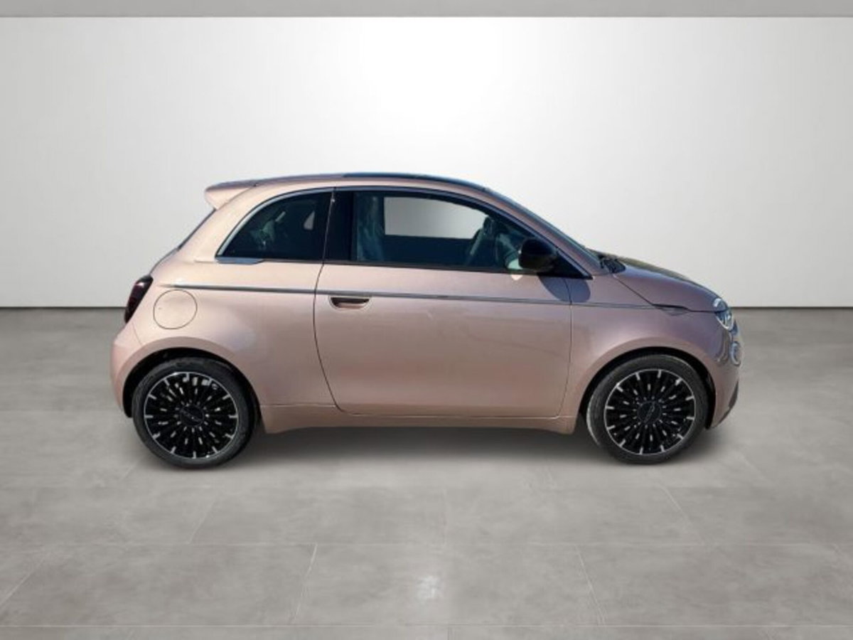 Fiat 500 1.0 hybrid La Prima (7)