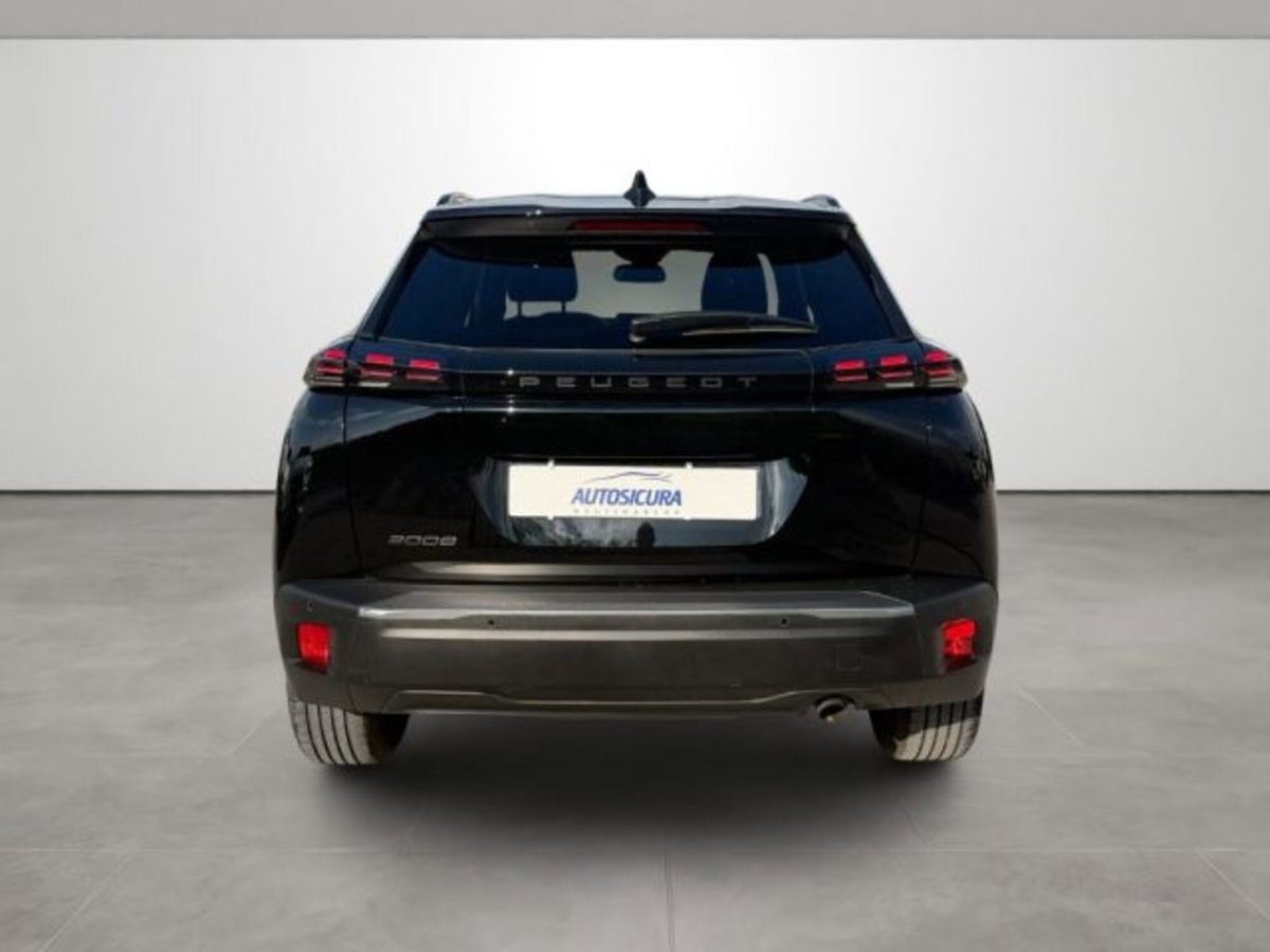 Peugeot 2008 PureTech 100 S&S Allure (5)