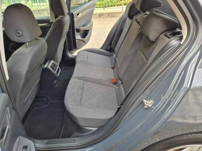 Volkswagen Golf Variant 1.0 eTSI EVO DSG Life (14)