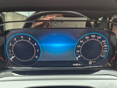 Volkswagen Golf Variant 1.0 eTSI EVO DSG Life (20)