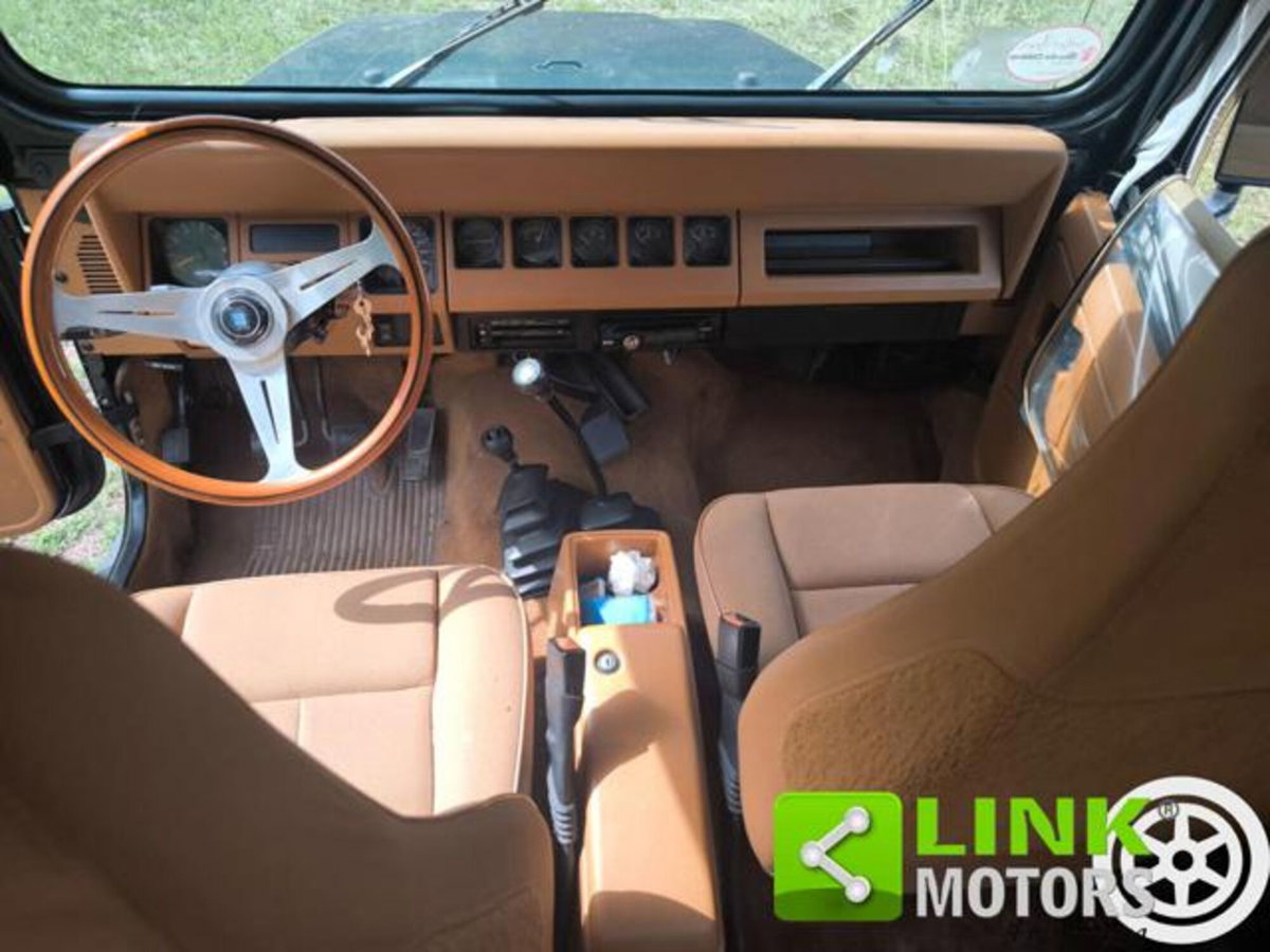 Jeep Wrangler 2.5 cat Soft top (EU) (3)
