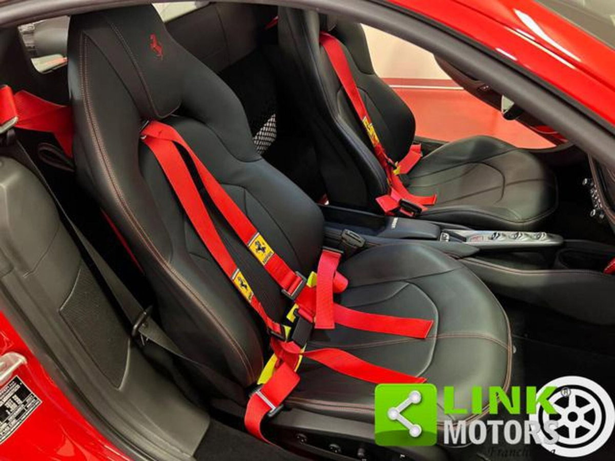Ferrari F8 Coupé F8 Tributo (12)